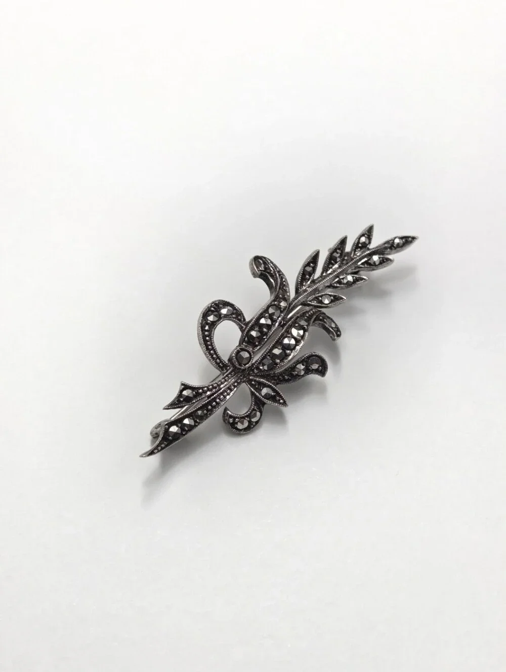 Vintage Art Deco Sterling Silver Marcasite Brooch